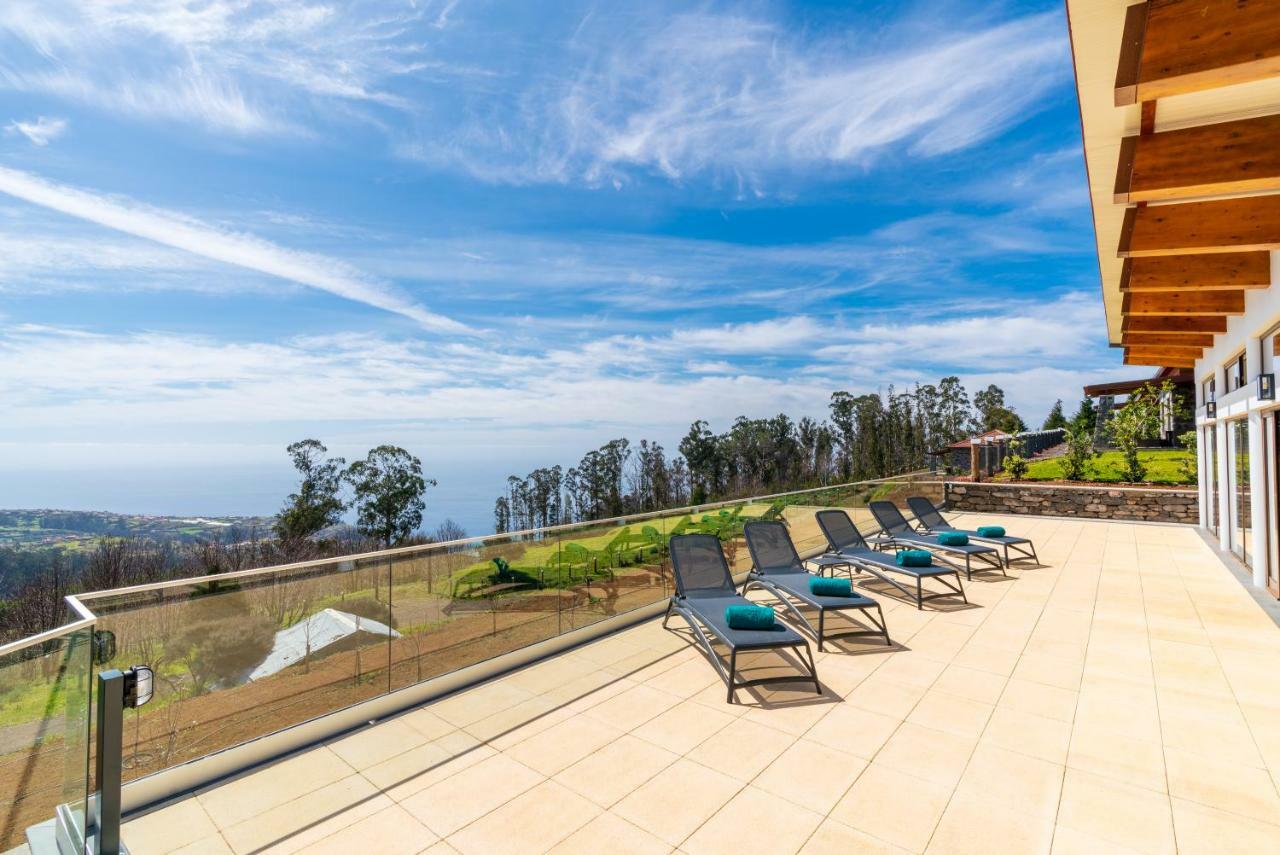 Maison d'hôtes Rochao Village By Rent2u, Lda Calheta (Madeira)